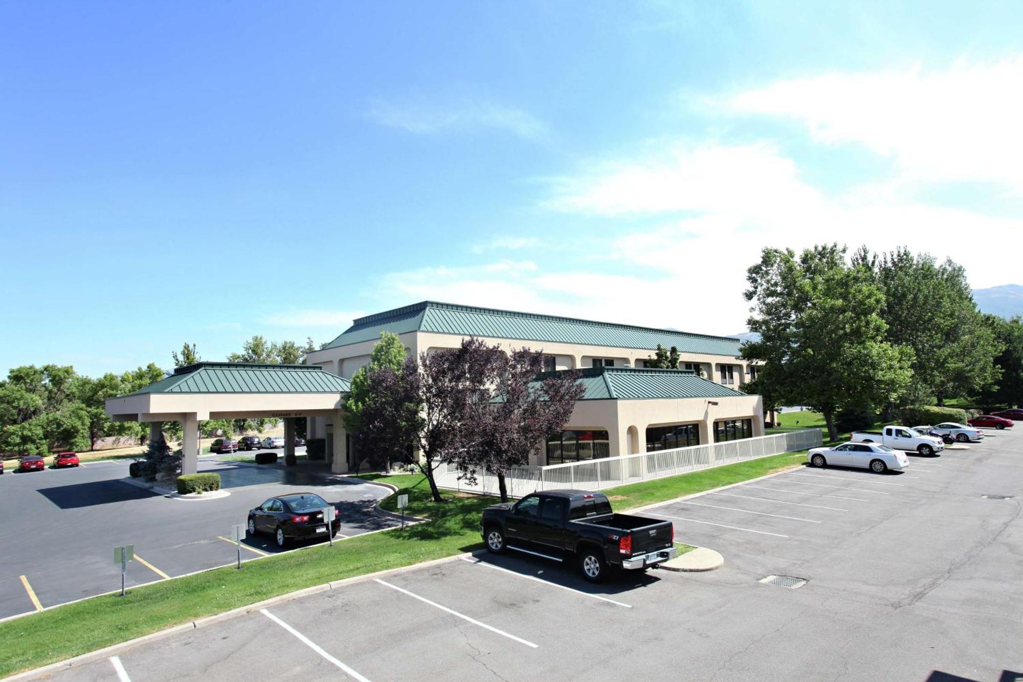 Hampton Inn Salt Lake City-North Woods Cross Экстерьер фото