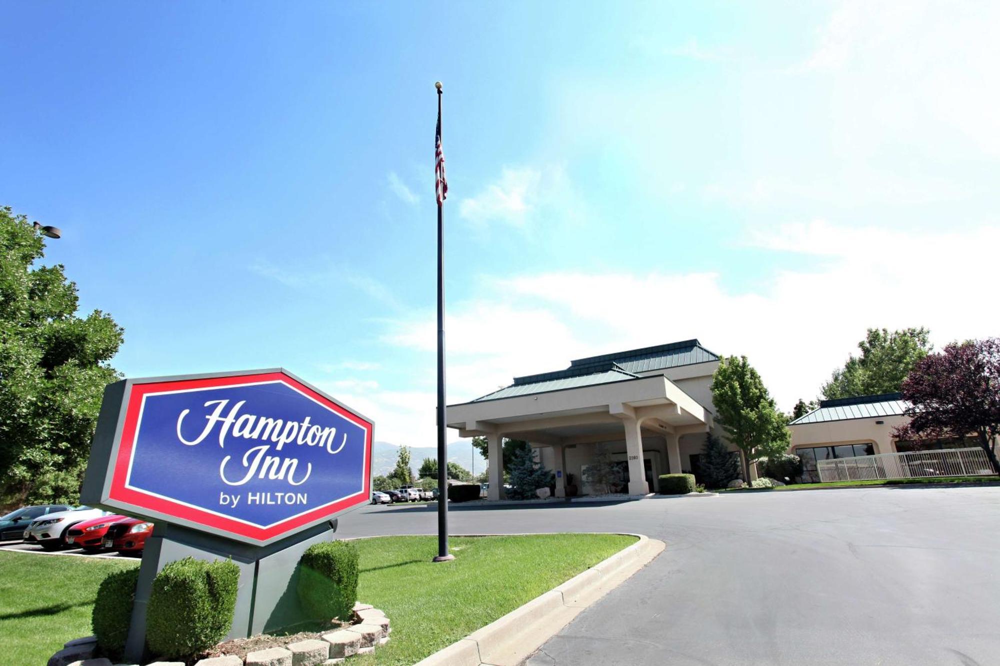 Hampton Inn Salt Lake City-North Woods Cross Экстерьер фото